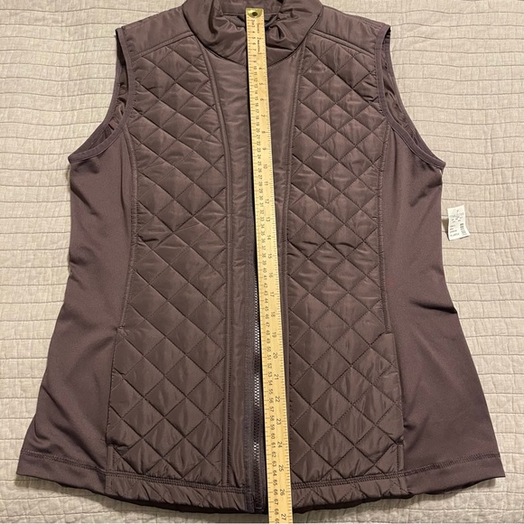 Maurices Women's Eggplant Purple Full-Zip Light Weight Quilted Puffer Vest XL - Picture 5 of 10